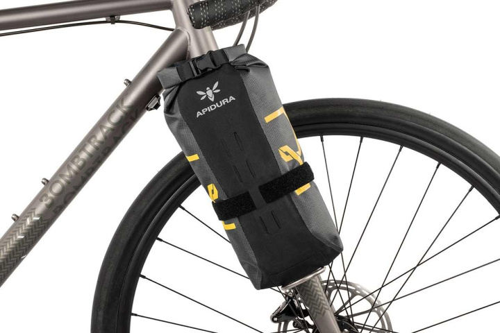 Apidura Expedition Fork Pack 3l Framgaffelväska i gruppen Tillbehör / Väskor / Ramväskor hos CykelCity (38728)