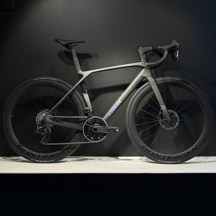 Trek Madone SLR Force E1 Custombyggd Racercykel Large i gruppen REA / Rea - Cykel / Rea - Racercykel hos CykelCity (53074)