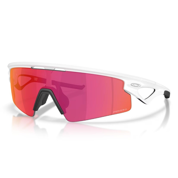 Oakley Sphaera Strike Matte White/Prizm Field Glasögon i gruppen Tillbehör / Glasögon hos CykelCity (55778)