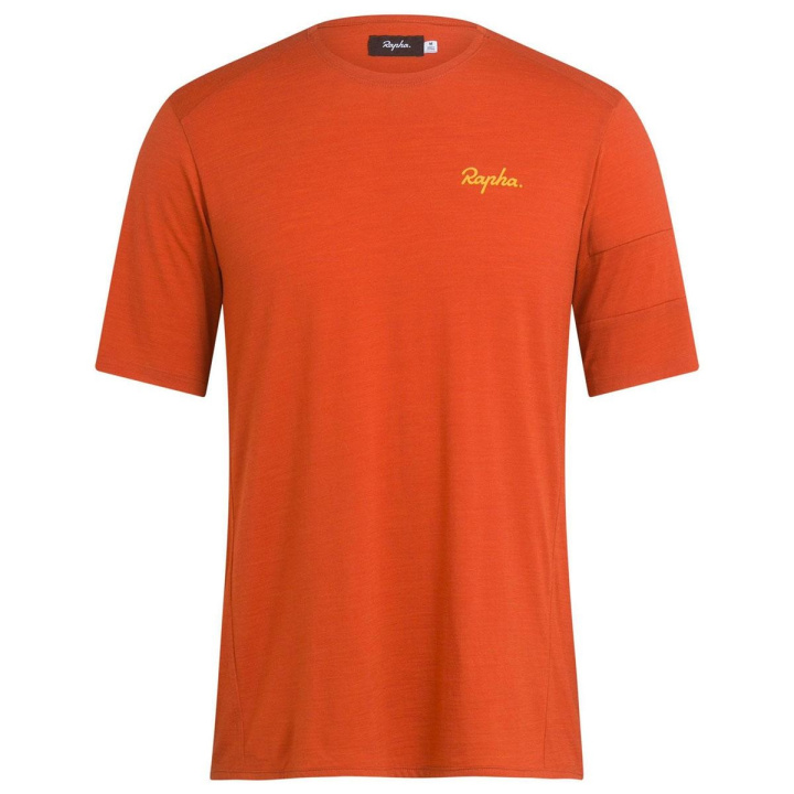 Rapha Explore Merino T-Shirt Brick i gruppen Kläder/skor/hjälm / Tröjor / Kortärmade tröjor hos CykelCity (7502)