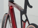 Trek Madone SL 6 105 Gen 8 Racercykel Crimson