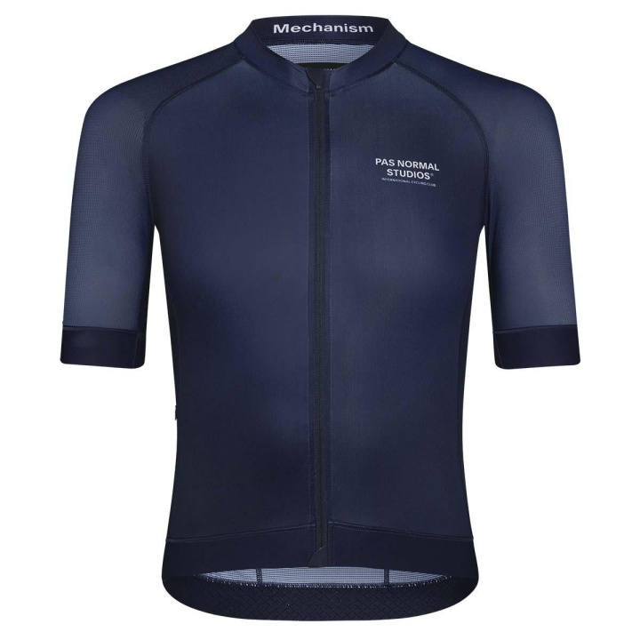 Pas Normal Studios Mechanism Cykeltröja Navy i gruppen Kläder/skor/hjälm / Tröjor / Kortärmade tröjor hos CykelCity (9589)
