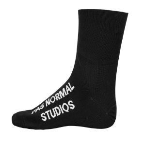 Pas Normal Studios Logo Oversocks Skoöverdrag Black